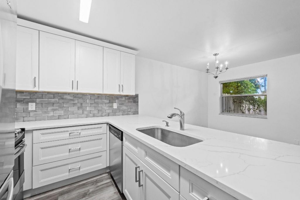 822 Crystal Lake Drive, Unit 822, Deerfield Beach, FL 33064 Photo
