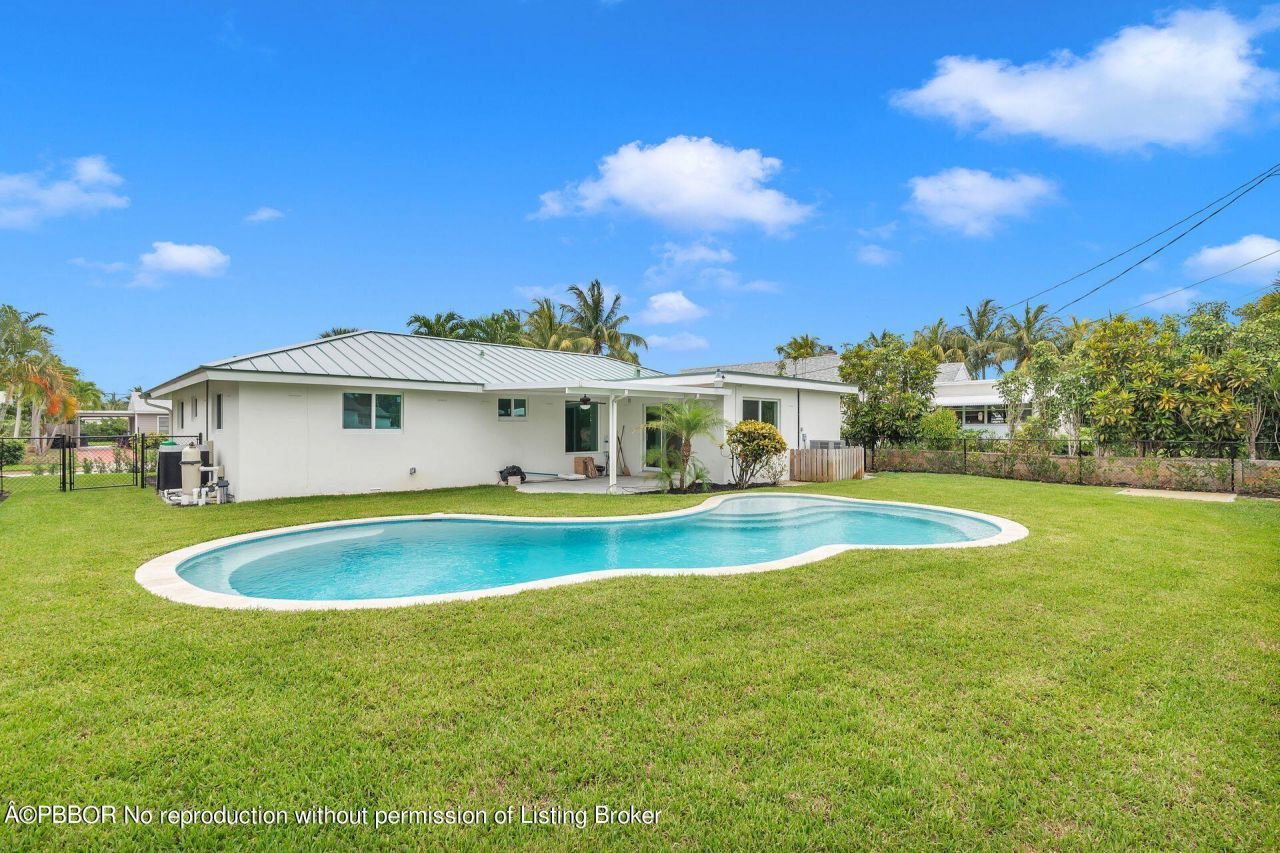 369 Franklin Road, West Palm Beach, FL 33405 Photo