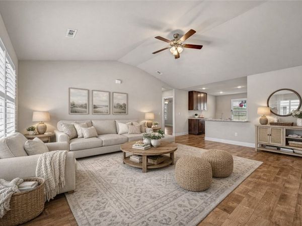 130 Worley Street , Huntsville, AR 72740