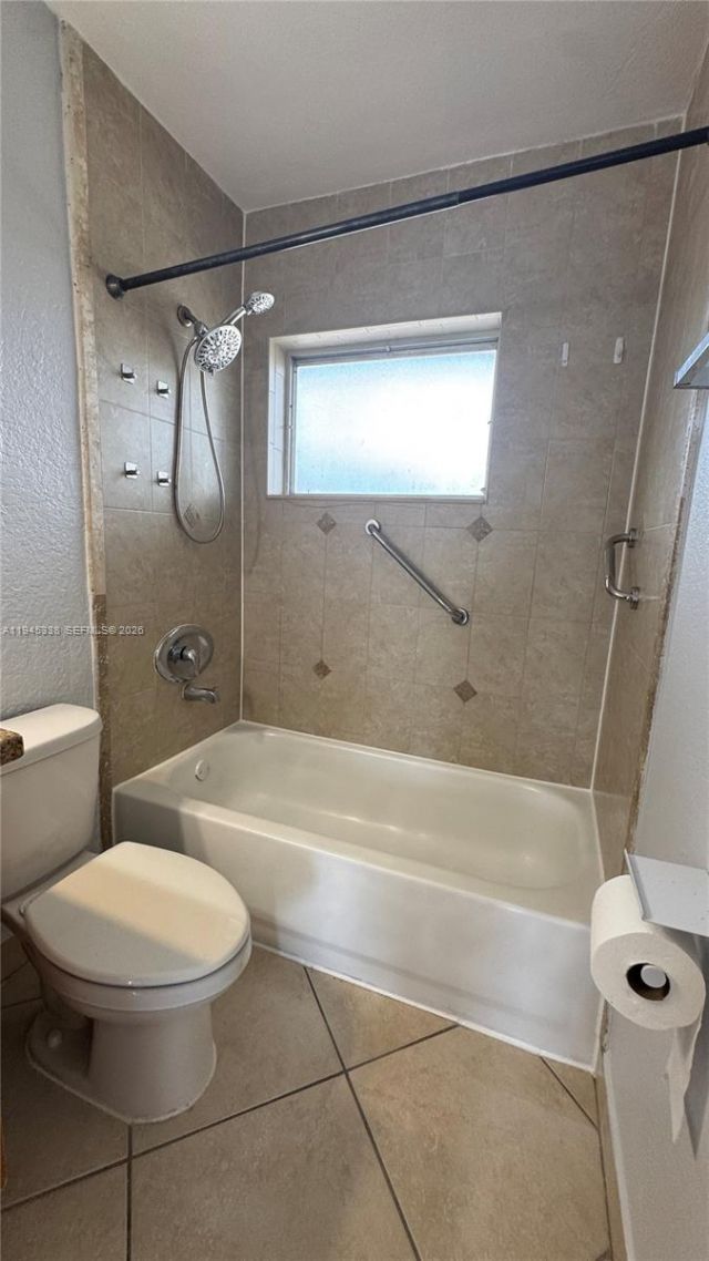 8475 SW 94th St, Unit 203E, Miami, FL 33156 Photo