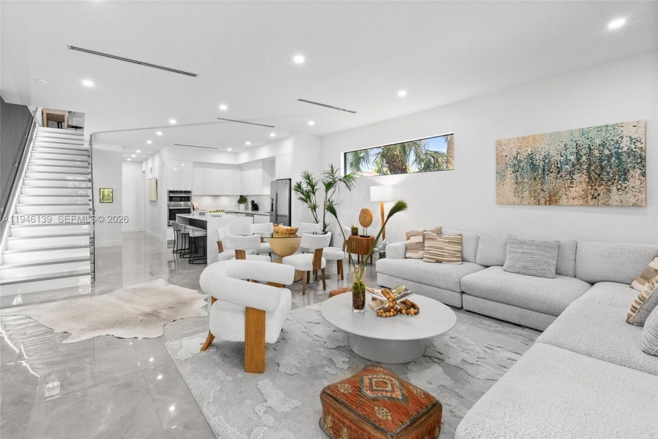 325 SW 16th St, Unit B, Fort Lauderdale, FL 33315 Photo