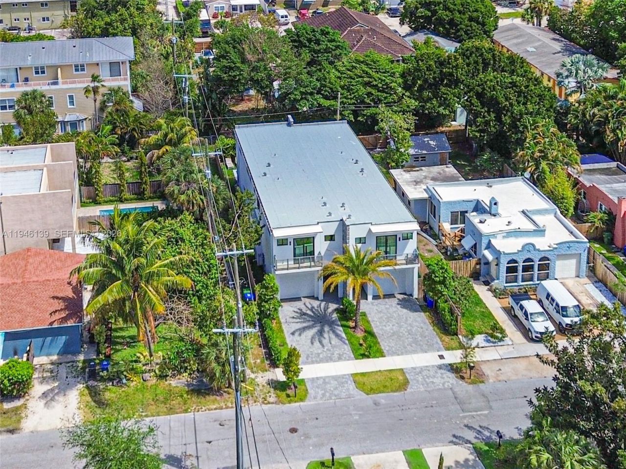 325 SW 16th St, Unit B, Fort Lauderdale, FL 33315 Photo