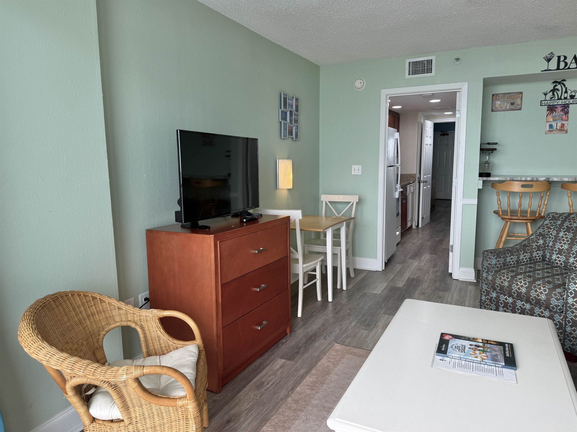 158 Seawatch Dr. Photo 19