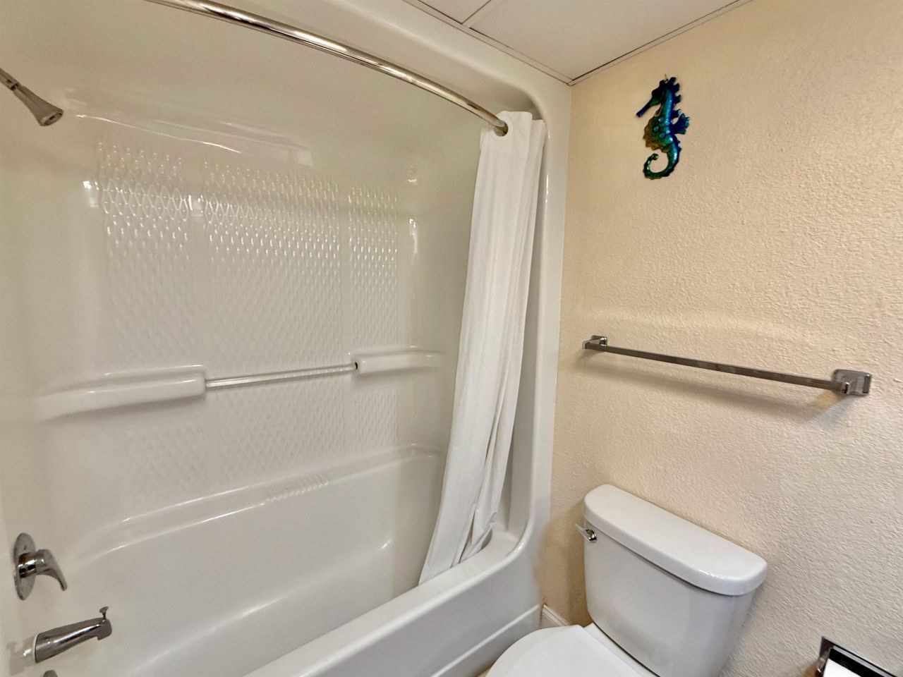 158 Seawatch Dr. Photo 31