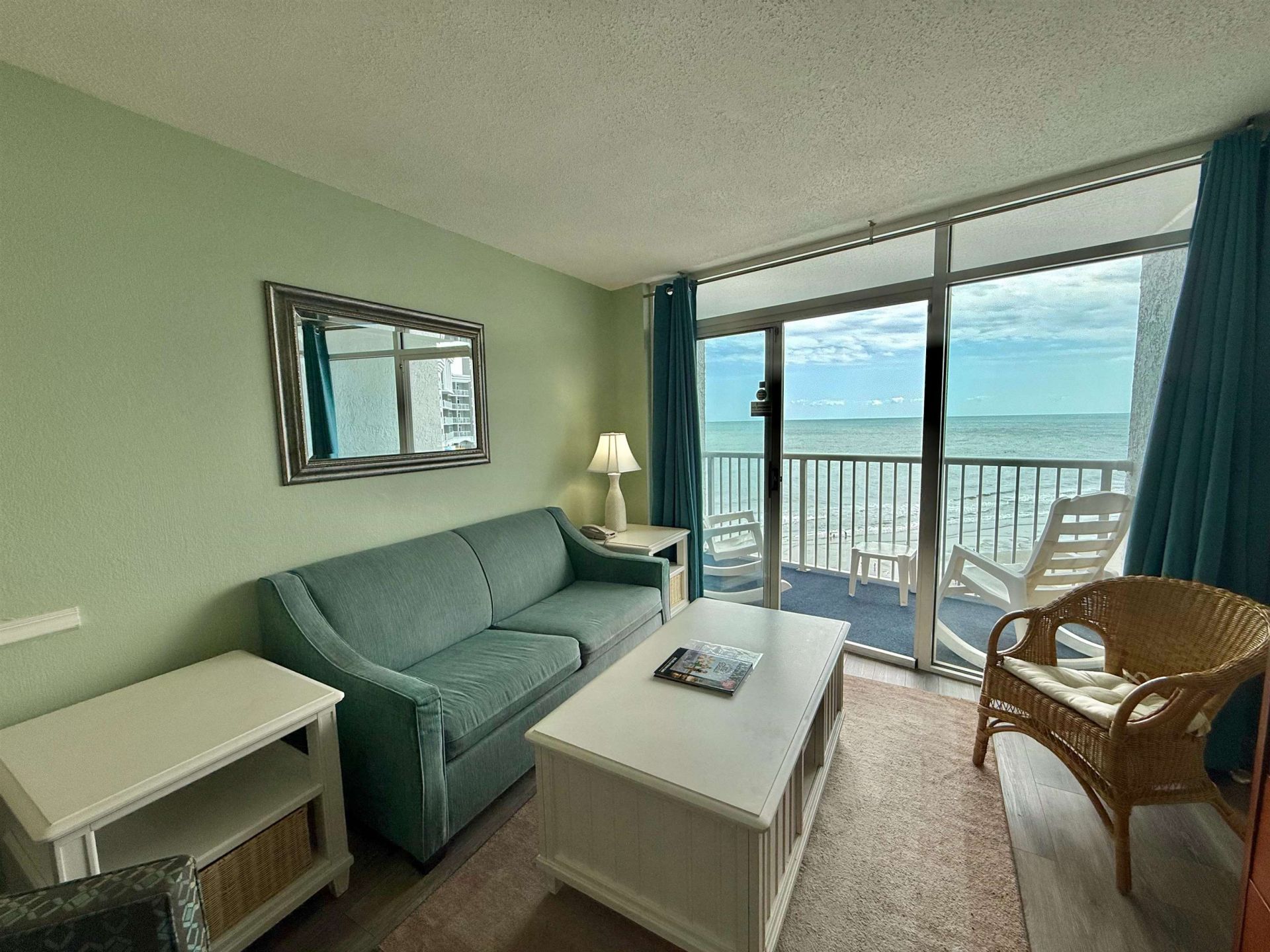 158 Seawatch Dr. Photo 8