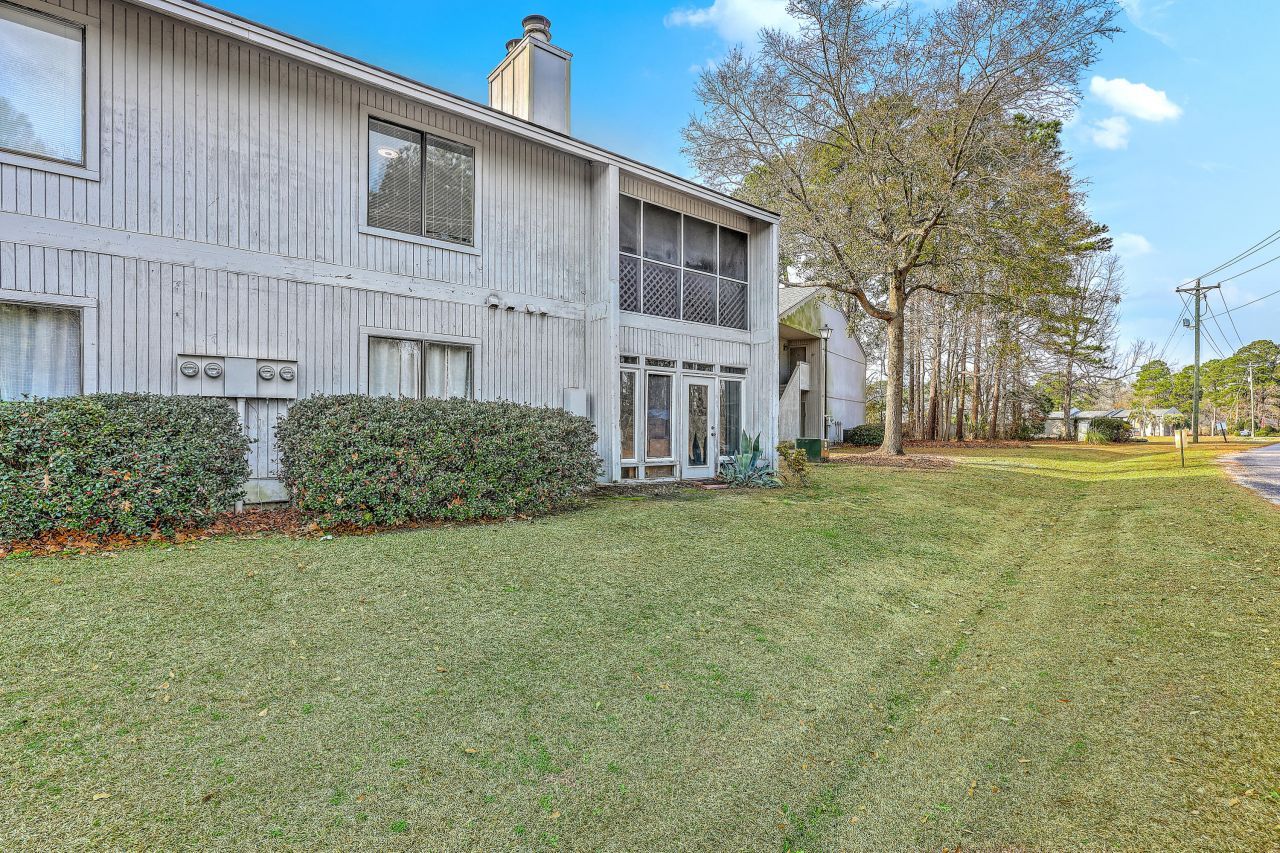 404 Greencastle Drive Photo 26