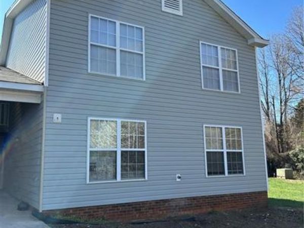 11 Meadowood Glen Way, Unit B, Greensboro, NC 27409