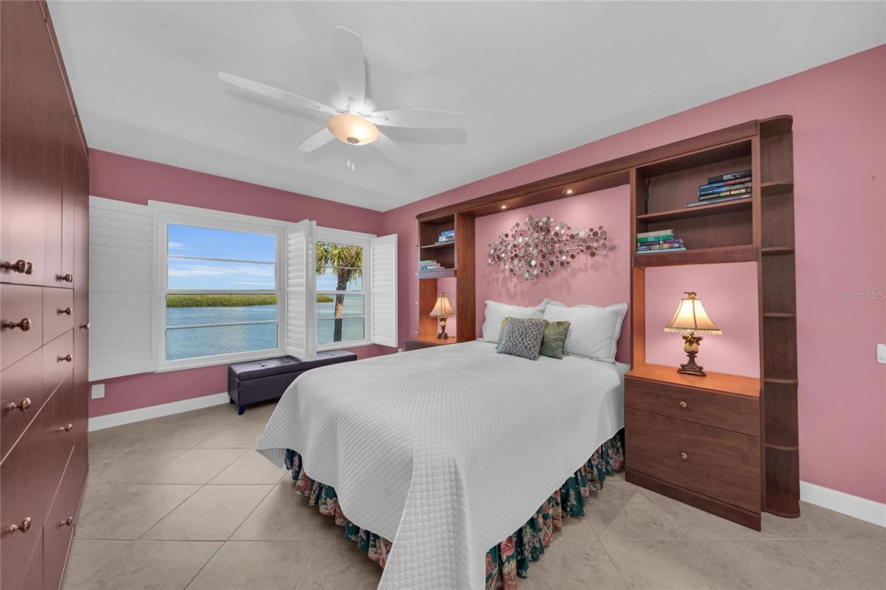 4420 Exeter Drive, Unit 307, Longboat Key, FL 34228 Photo
