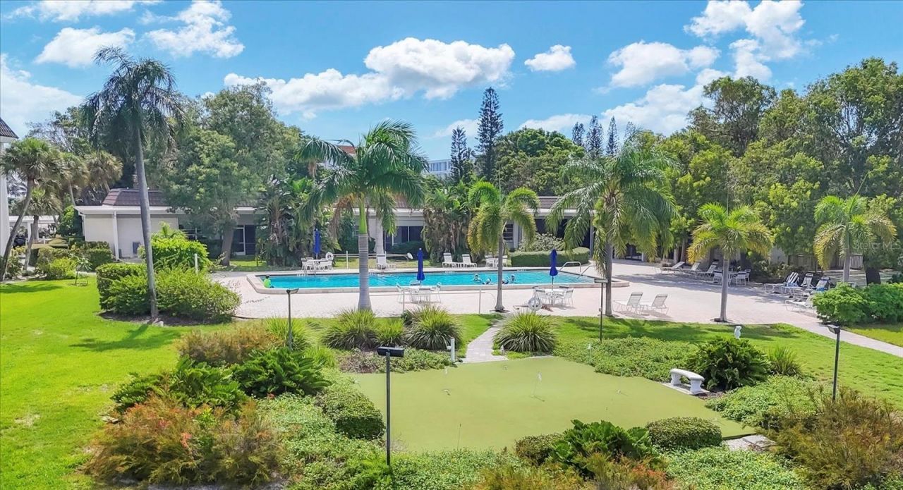 4420 Exeter Drive, Unit 307, Longboat Key, FL 34228 Photo