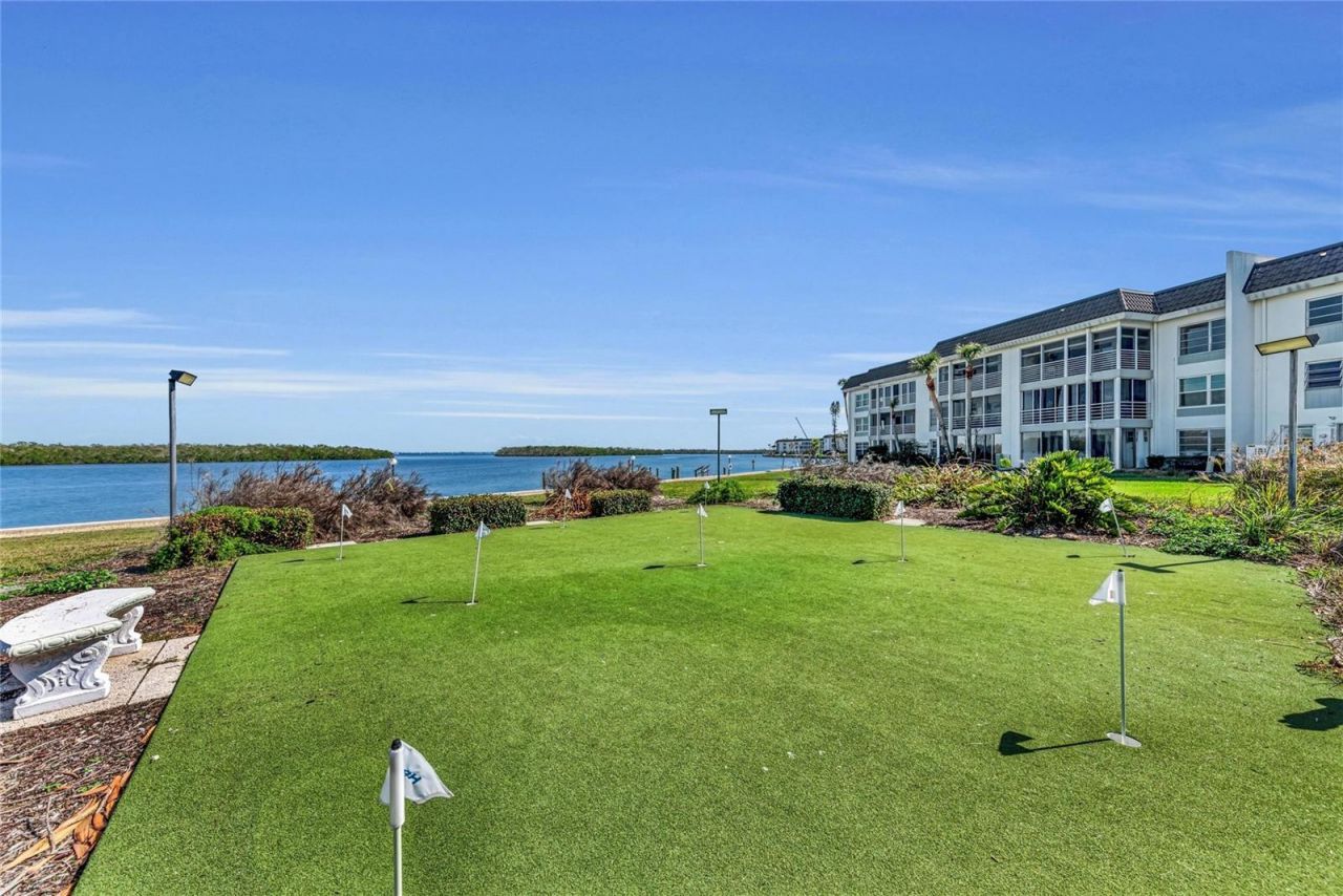 4420 Exeter Drive, Unit 307, Longboat Key, FL 34228 Photo