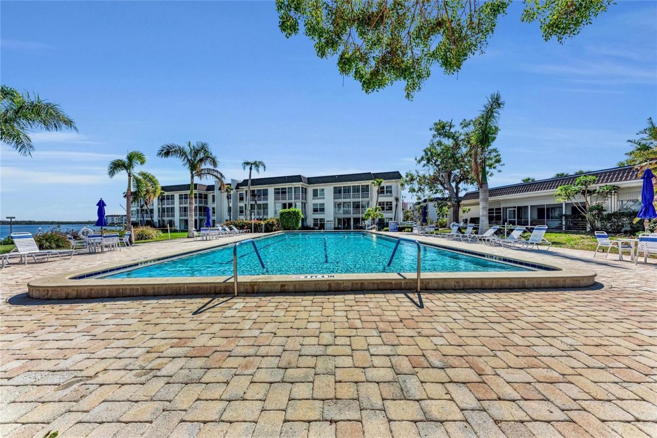 4420 Exeter Drive, Unit 307, Longboat Key, FL 34228 Photo