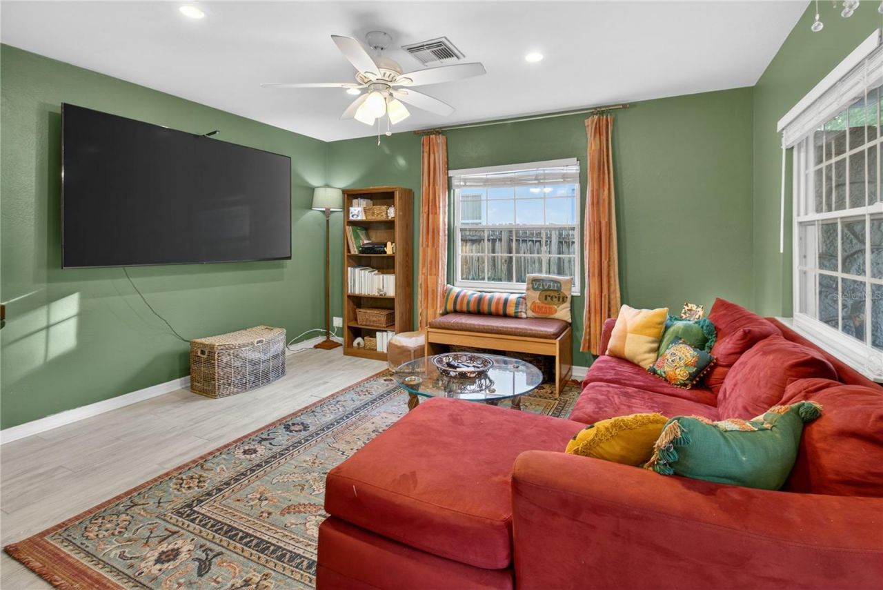 5021 37th Avenue N, Saint Petersburg, FL 33710 Photo