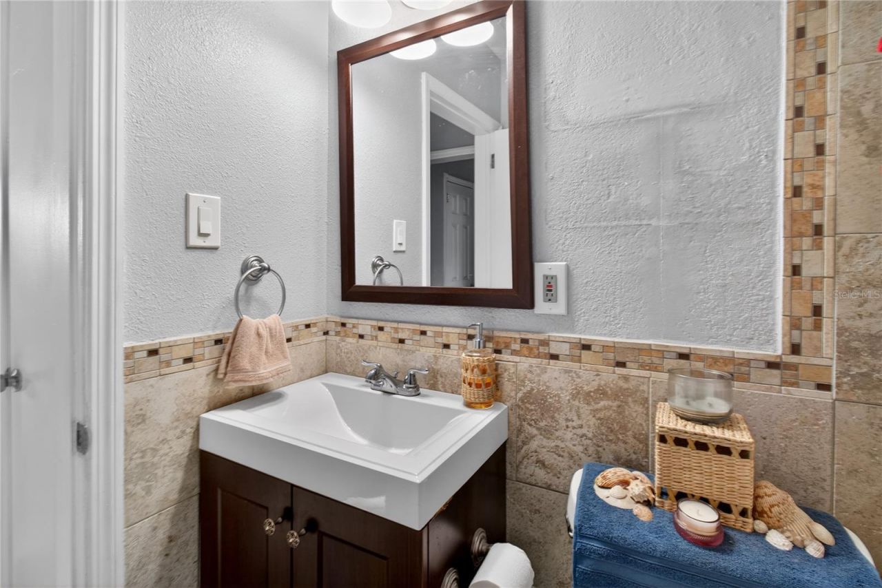 5021 37th Avenue N, Saint Petersburg, FL 33710 Photo