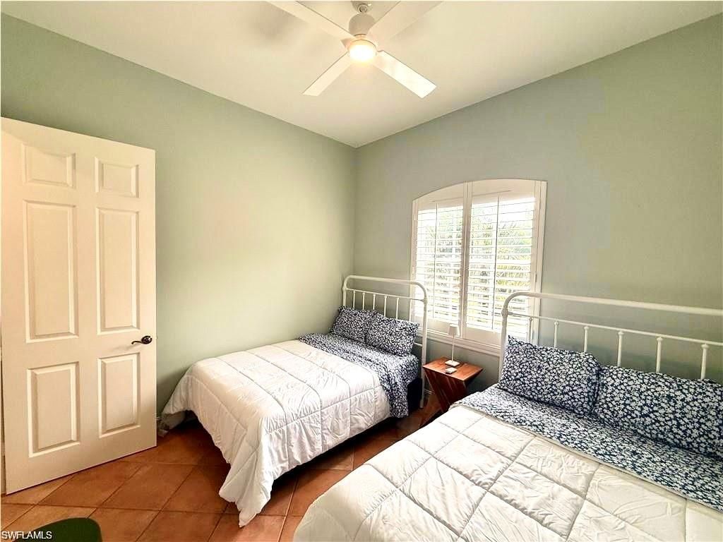 2659 Bolero Dr, Unit 3, Naples, FL 34109 Photo