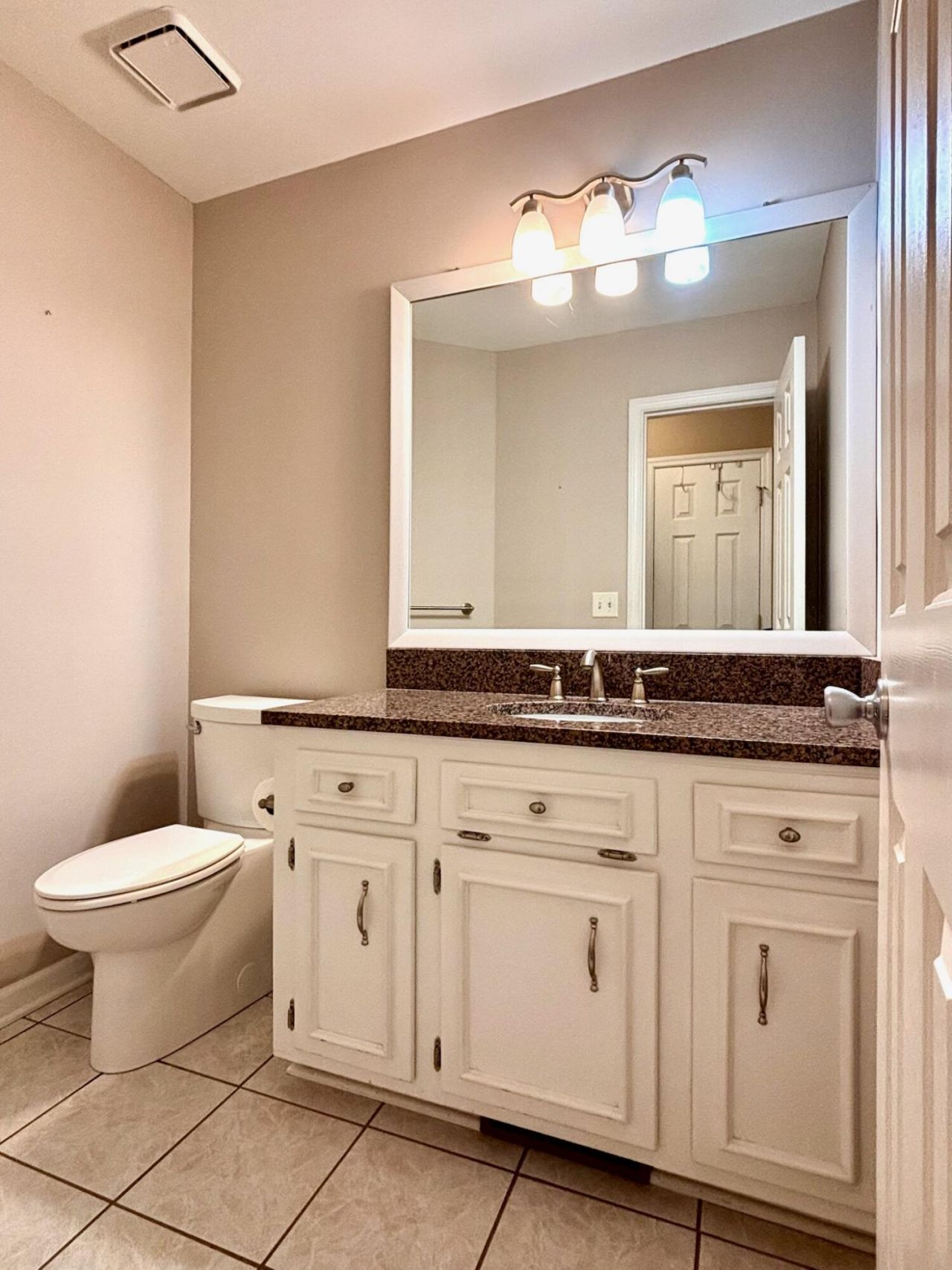 5492 Altamaha Drive Photo 11