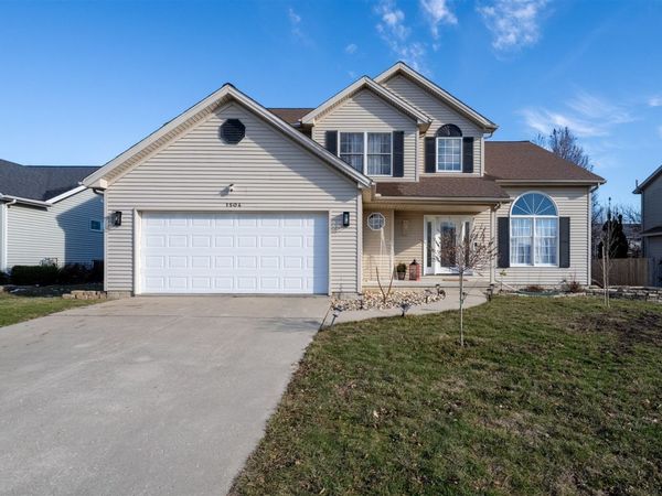 1504 Estate Drive, Normal, IL 61761