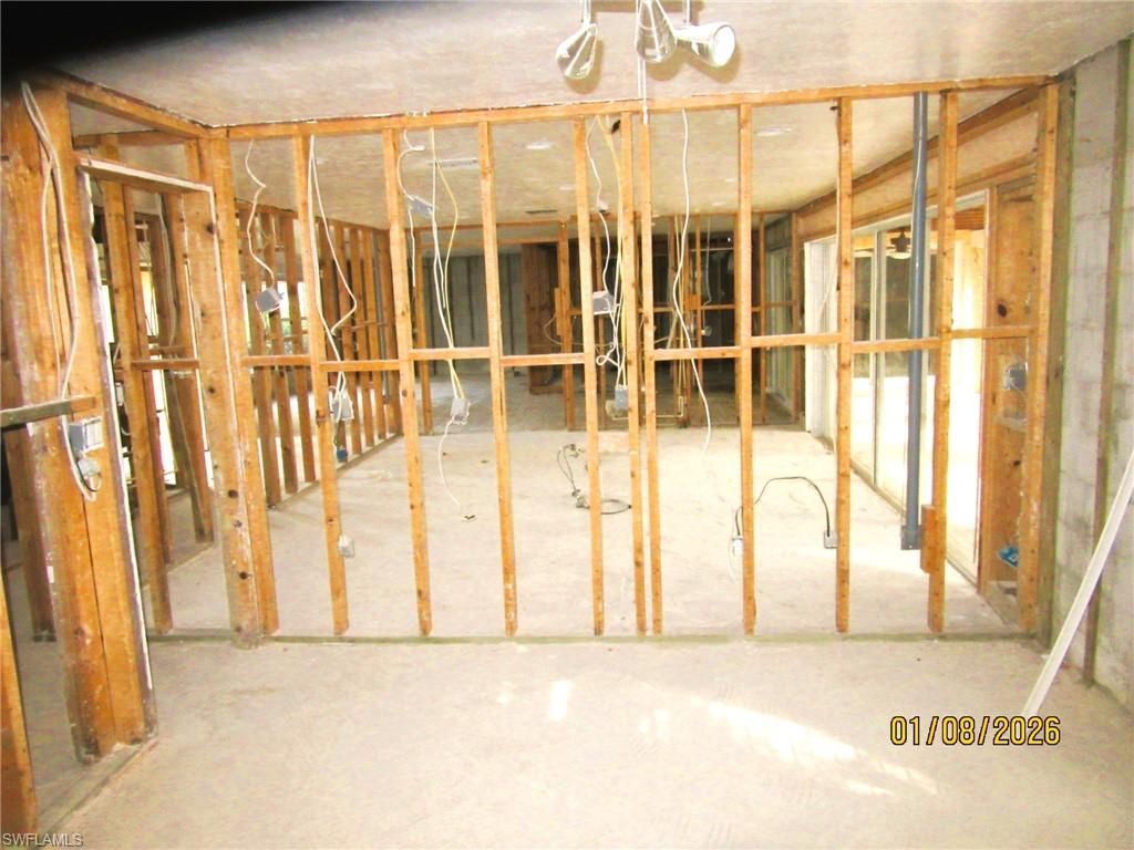 1206 Walden Dr, Fort Myers, FL 33901 Photo