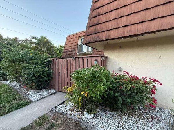 5236 Cedarbend DR , Unit 3, FORT MYERS, FL 33919