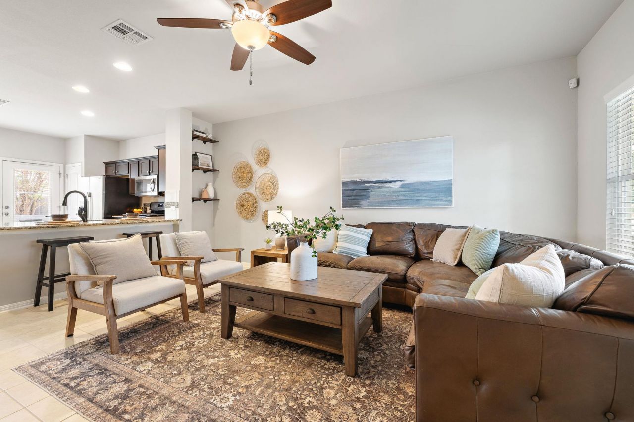 147 Wainscot Oak Way, San Marcos, TX 78666 Main Photo