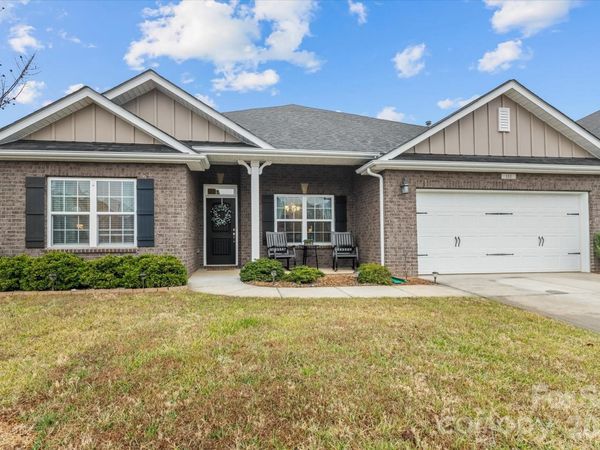 111 Allenton Way, Statesville, NC 28677