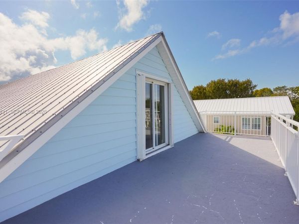 311 Belmont Ln, Key Largo, FL 33037