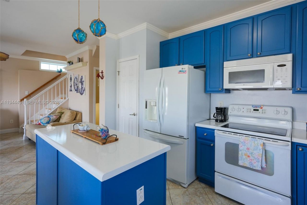 311 Belmont Ln, Key Largo, FL 33037 Photo