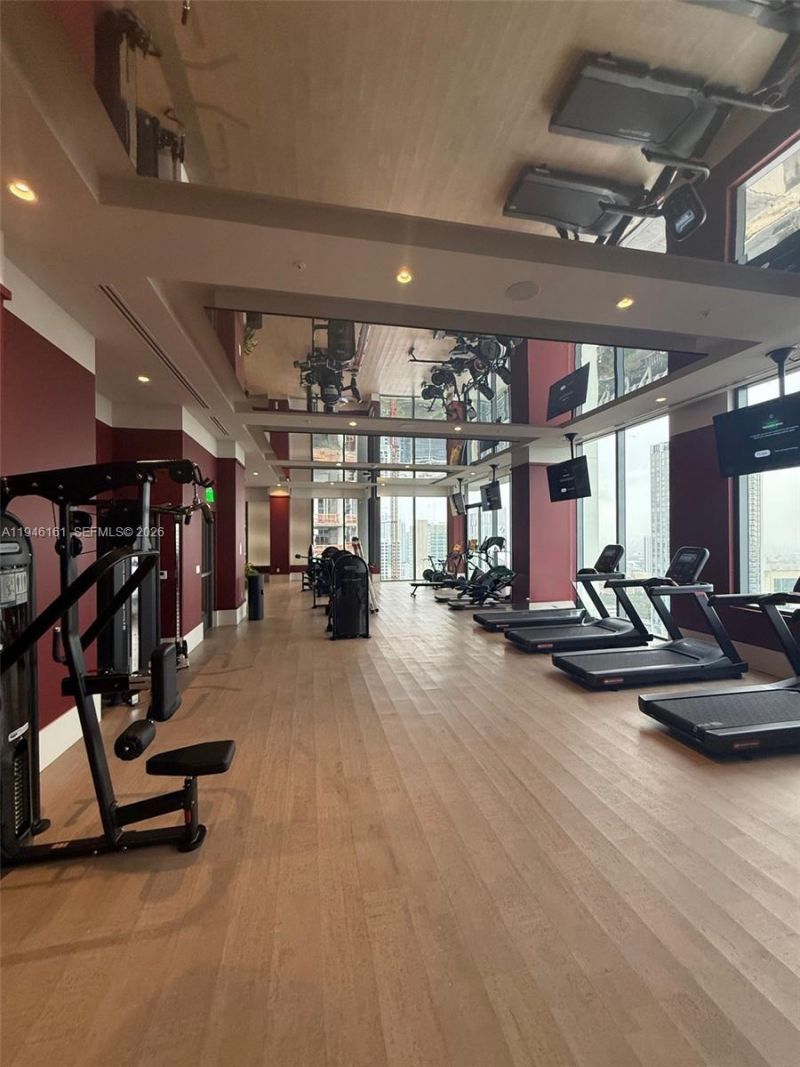 11 NE 6th, Unit 706, Miami, FL 33132 Photo