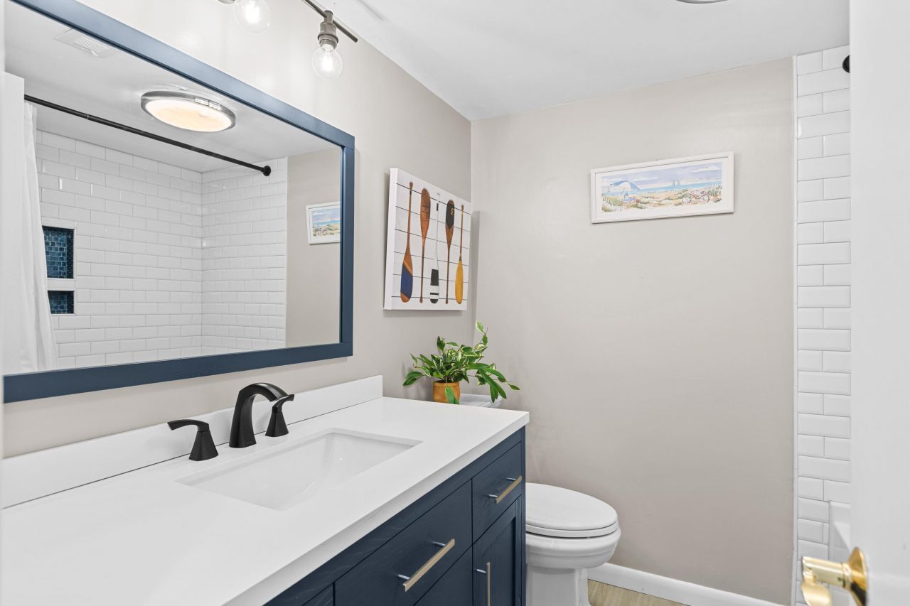 777 Spinnaker Beachhouses Photo 29