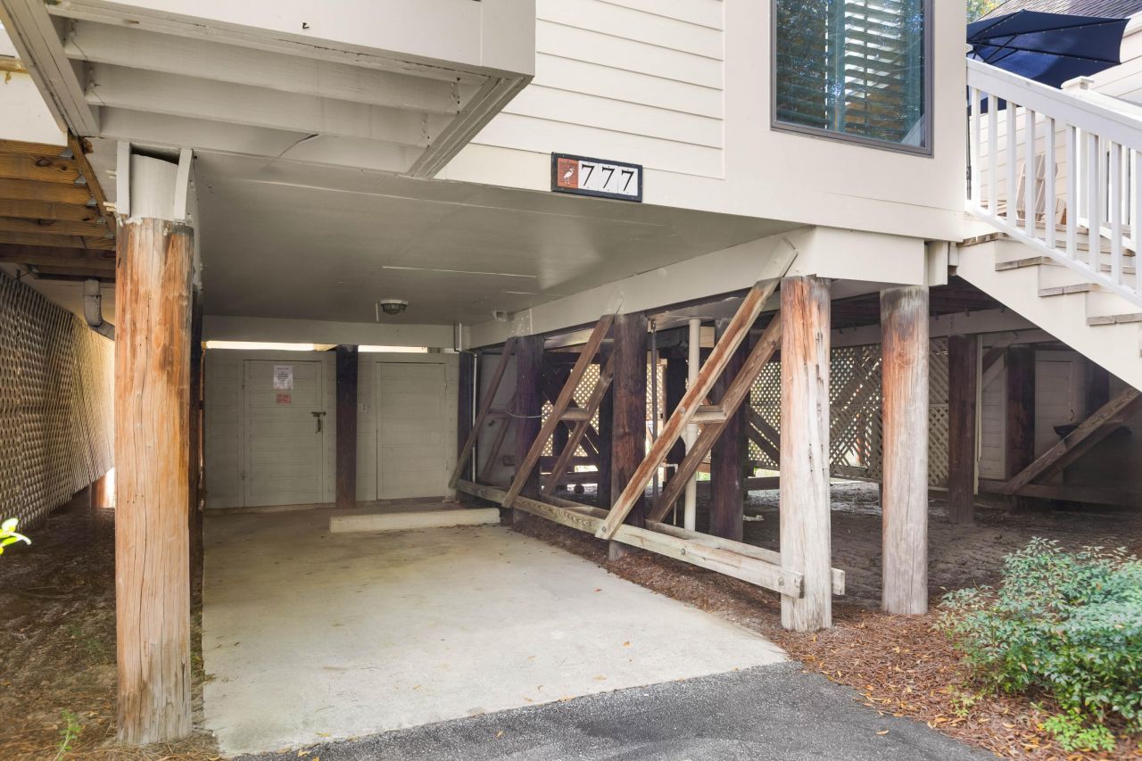 777 Spinnaker Beachhouses Photo 31