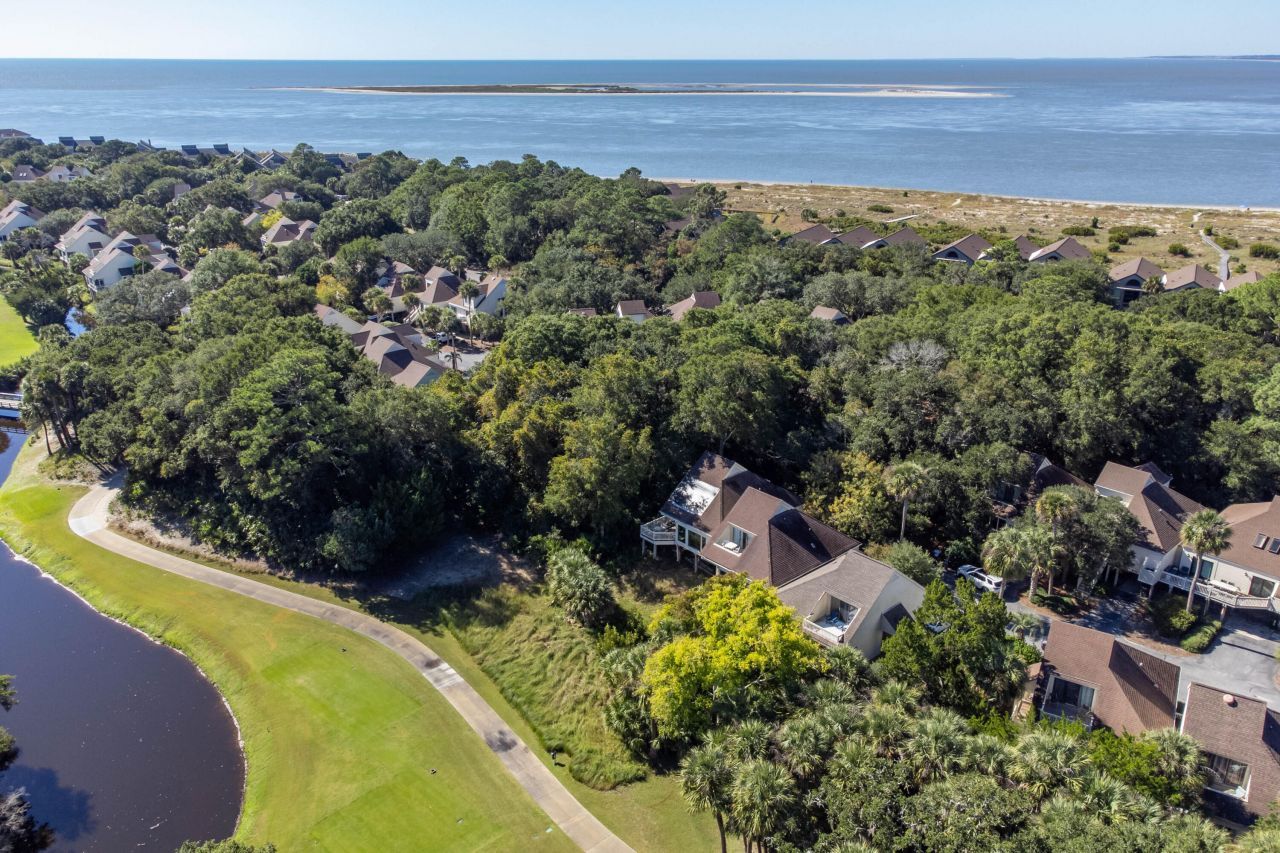 777 Spinnaker Beachhouses Photo 39