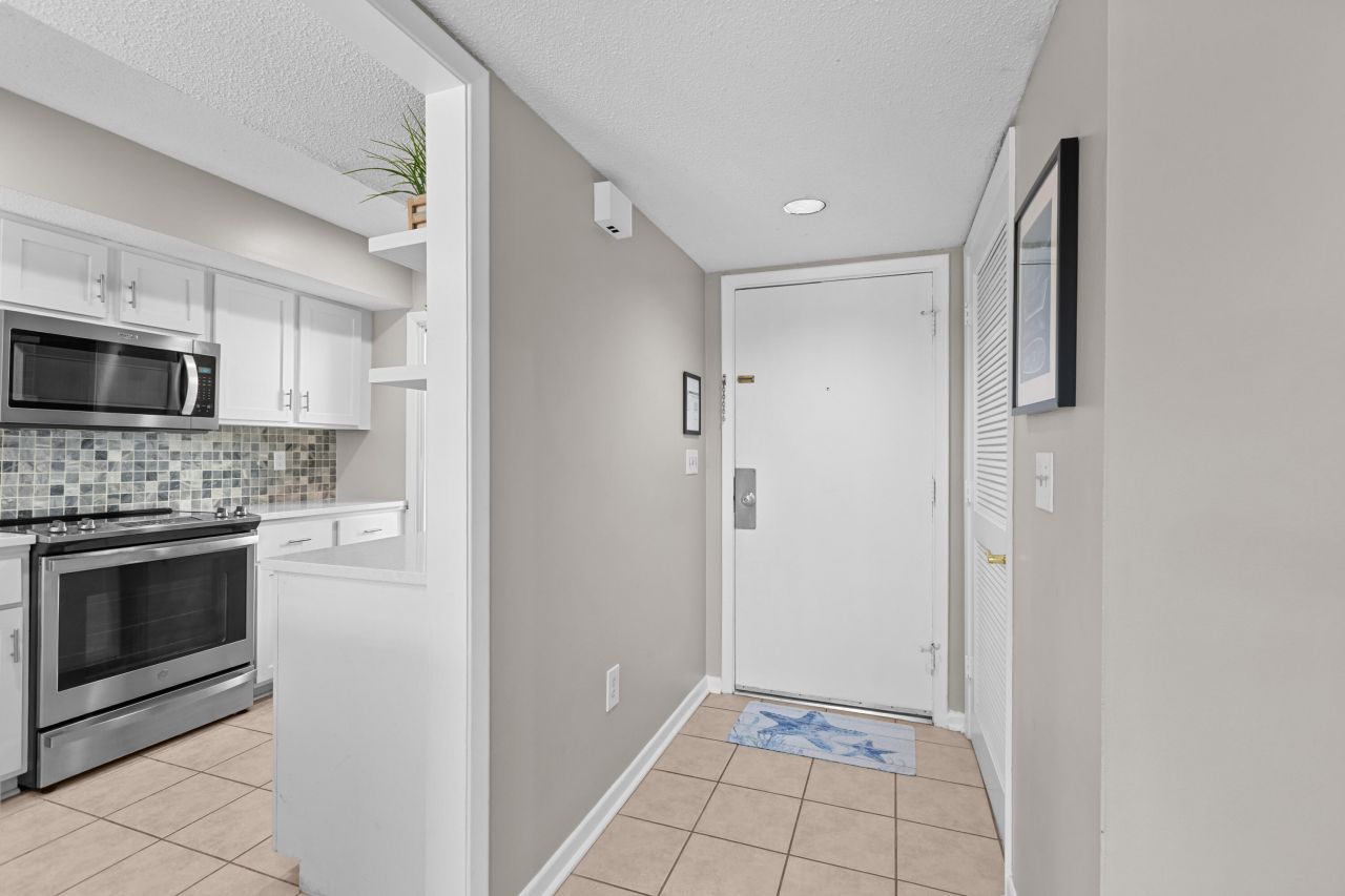 777 Spinnaker Beachhouses Photo 7