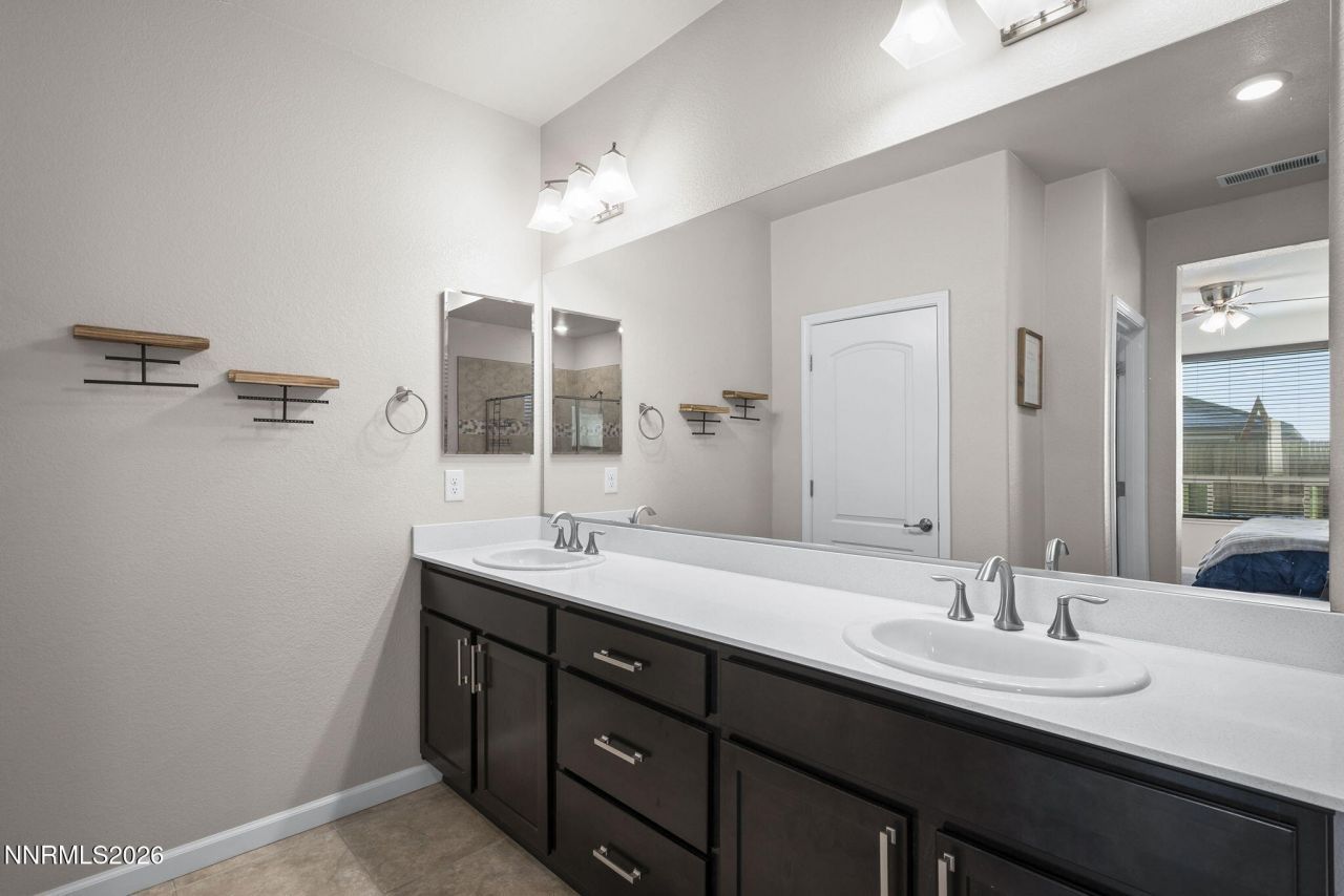 1030 Garden Pond Way, Sparks, NV 89441 Photo