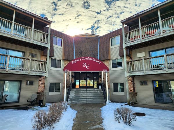 2005 122nd, Unit A14, Burnsville, MN 55337