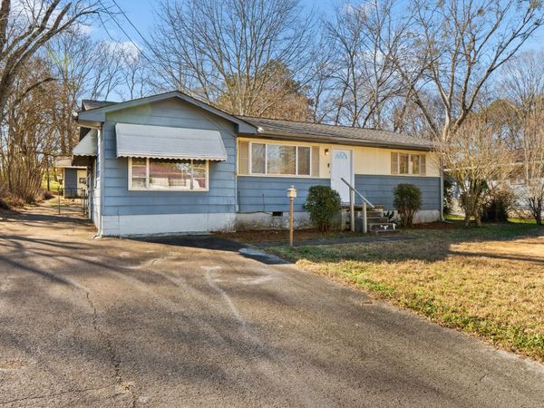 6914 Robinson Drive, Chattanooga, TN 37421