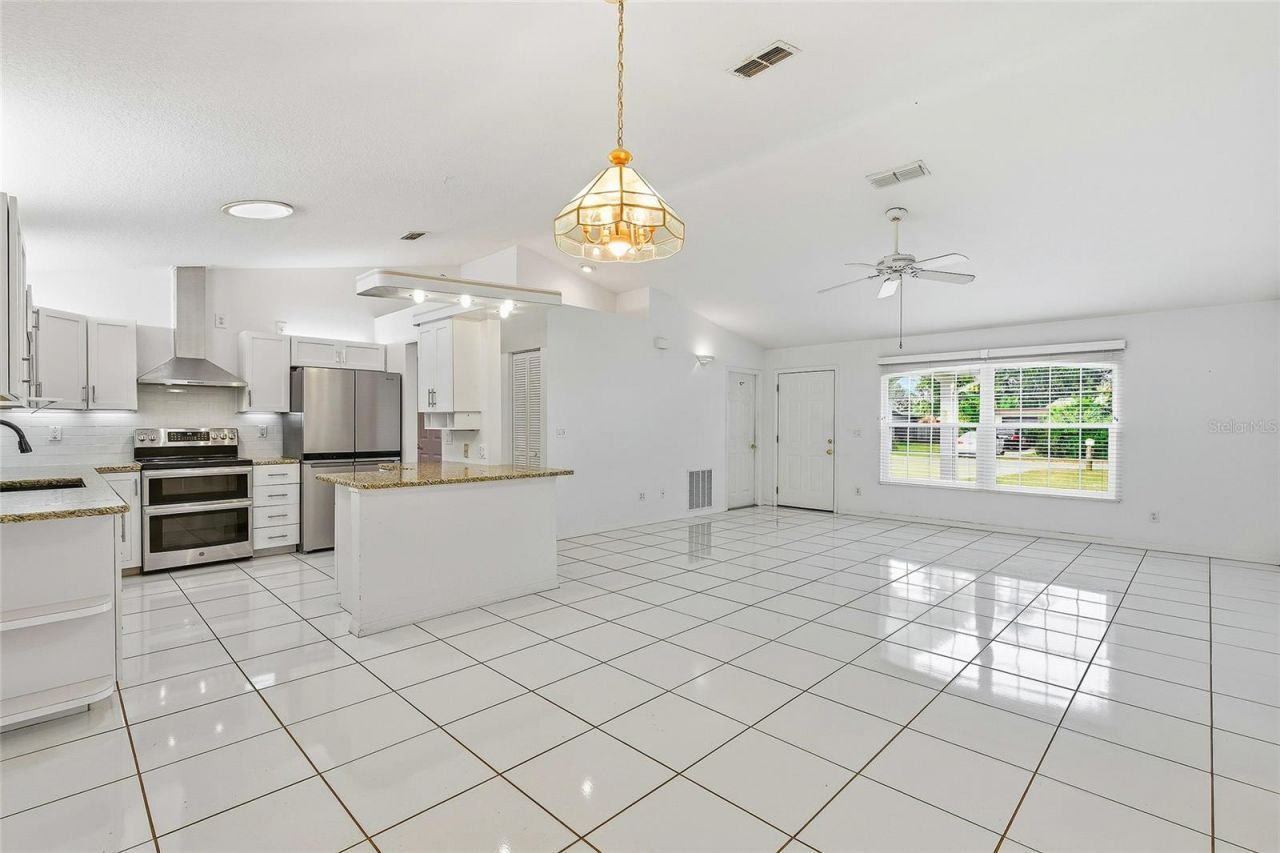 716 Francis Avenue, New Smyrna Beach, FL 32168 Photo