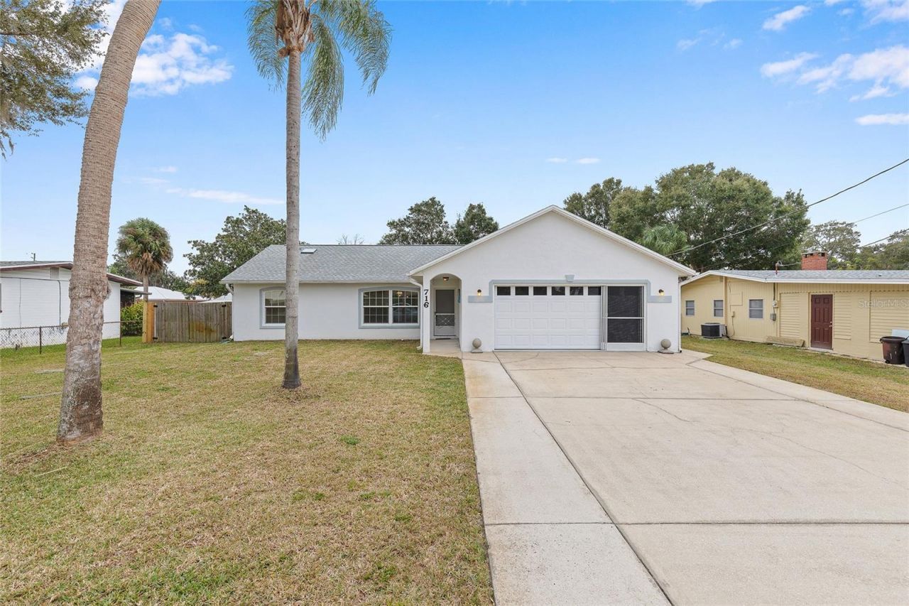716 Francis Avenue, New Smyrna Beach, FL 32168 Photo
