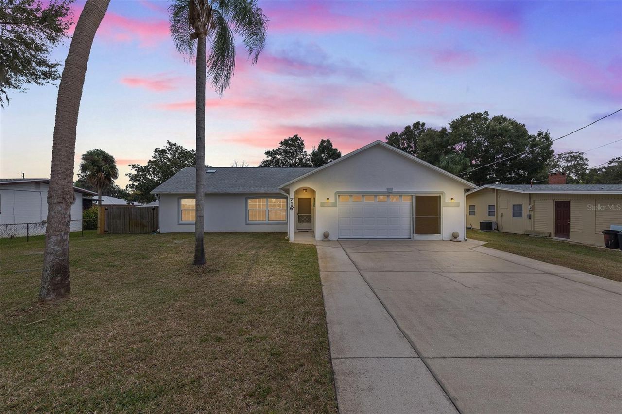 716 Francis Avenue, New Smyrna Beach, FL 32168 Photo