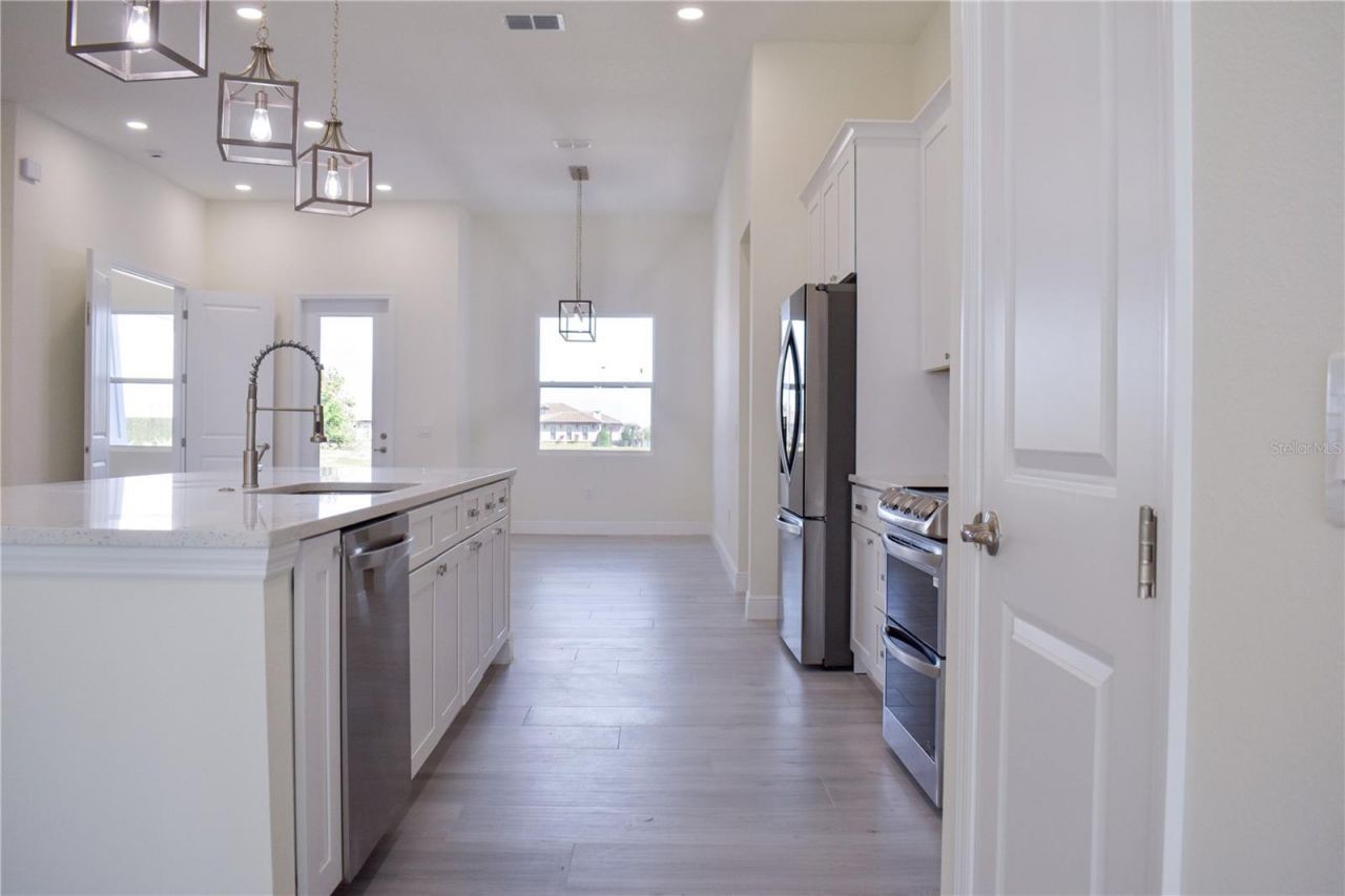 163 Blazing Star Avenue, Lake Alfred, FL 33850 Photo