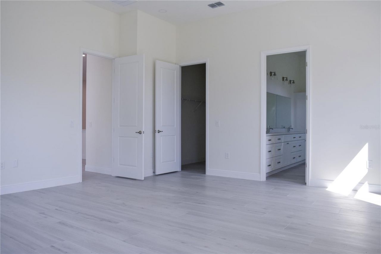 163 Blazing Star Avenue, Lake Alfred, FL 33850 Photo