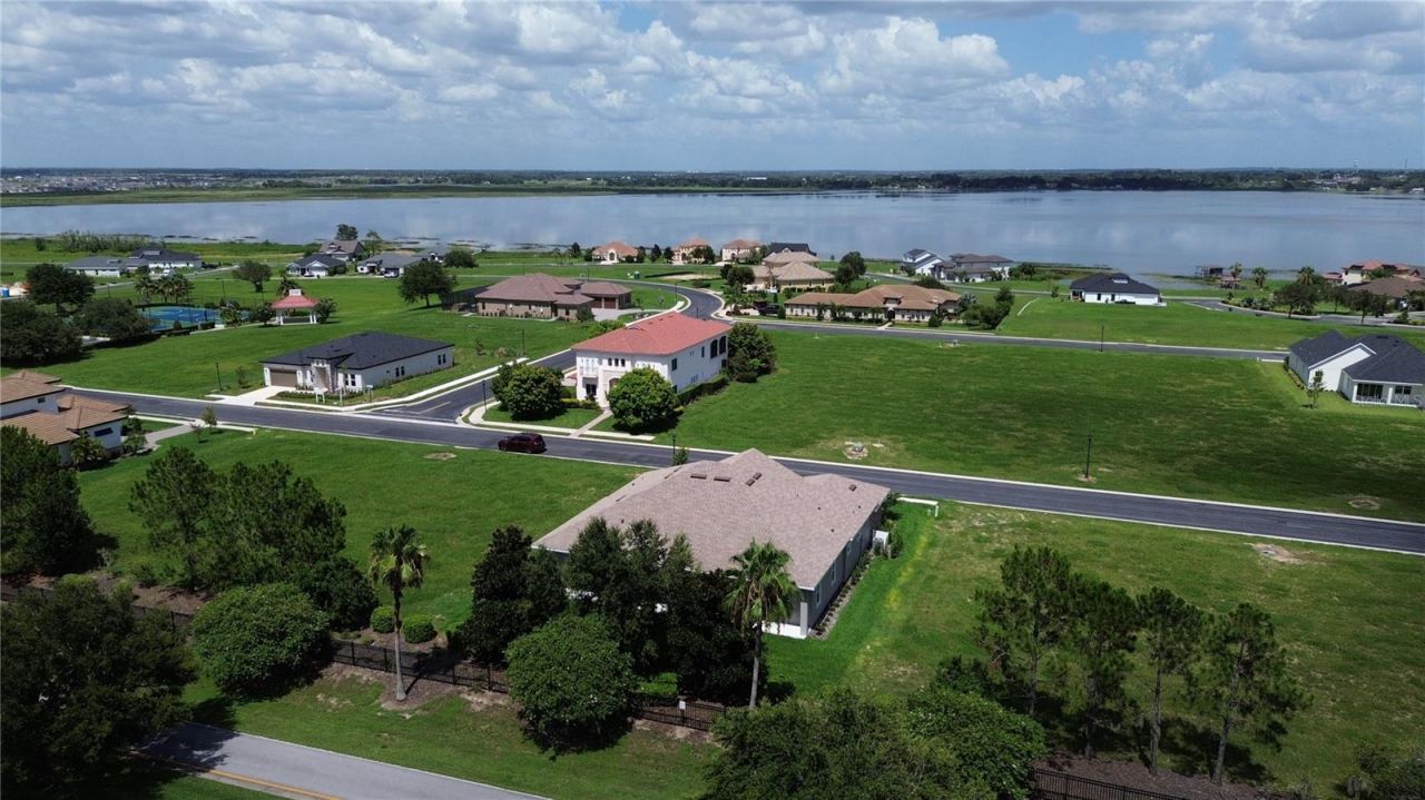 163 Blazing Star Avenue, Lake Alfred, FL 33850 Photo