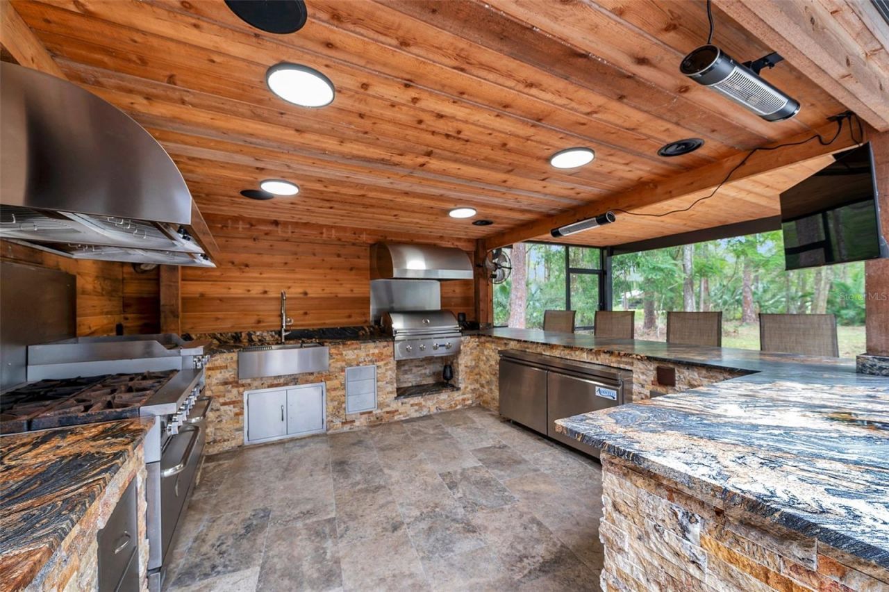 655 Appaloosa Road, Tarpon Springs, FL 34688 Photo