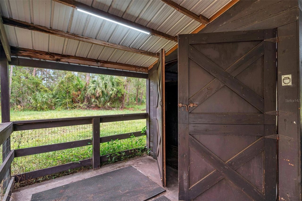 655 Appaloosa Road, Tarpon Springs, FL 34688 Photo