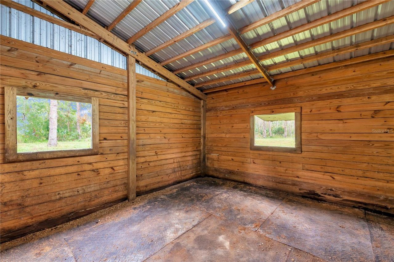 655 Appaloosa Road, Tarpon Springs, FL 34688 Photo