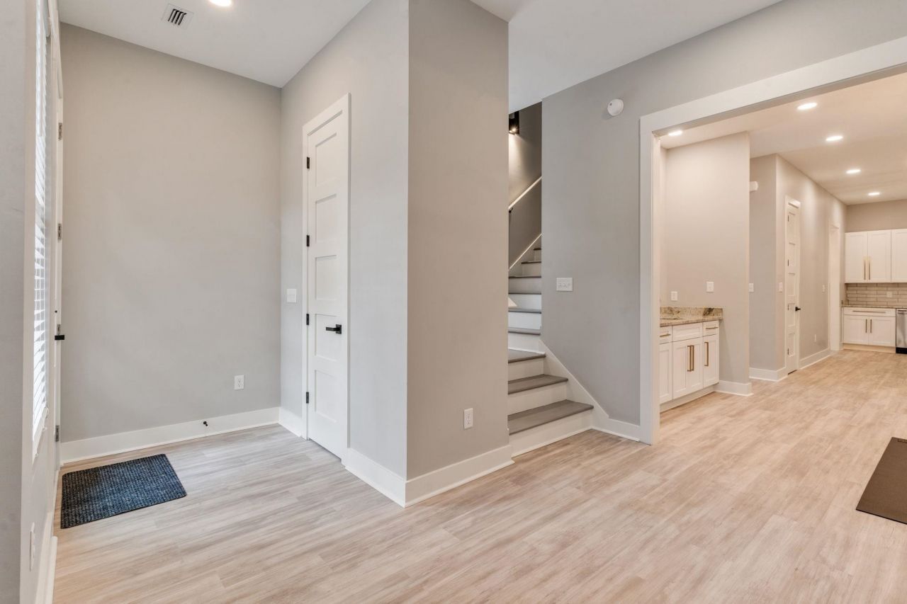 226 E Bradford Road, Unit A & B, Tallahassee, FL 32303 Photo