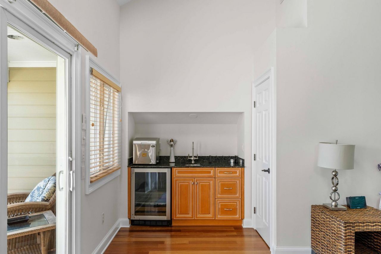 4007 Palm Boulevard Photo 13