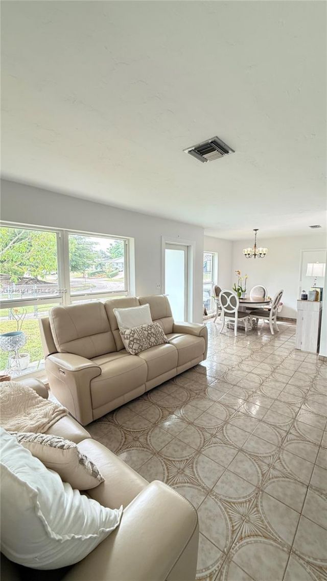 10765 SW 155th Ter, Miami, FL 33157 Photo