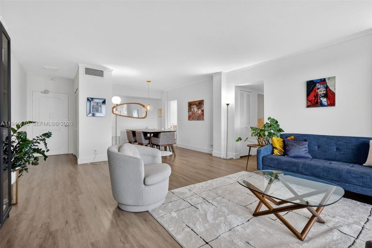 9381 E Bay Harbor Dr, Unit 303N, Bay Harbor Islands, FL 33154 Photo