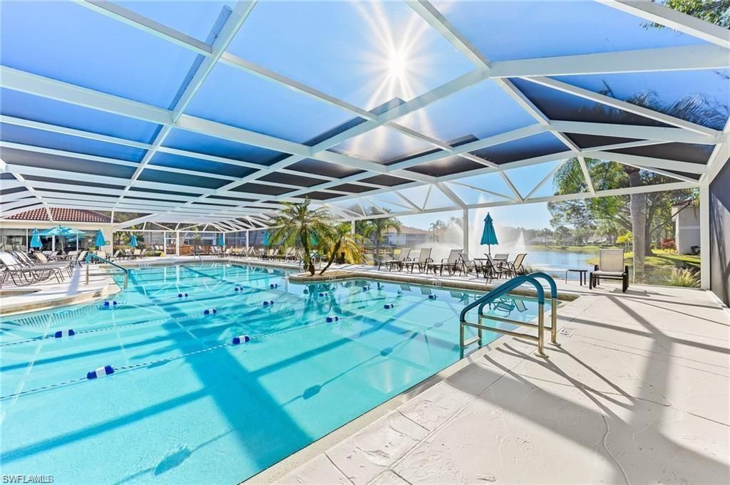 2476 Orchid Bay Dr, Unit W201, Naples, FL 34109 Photo