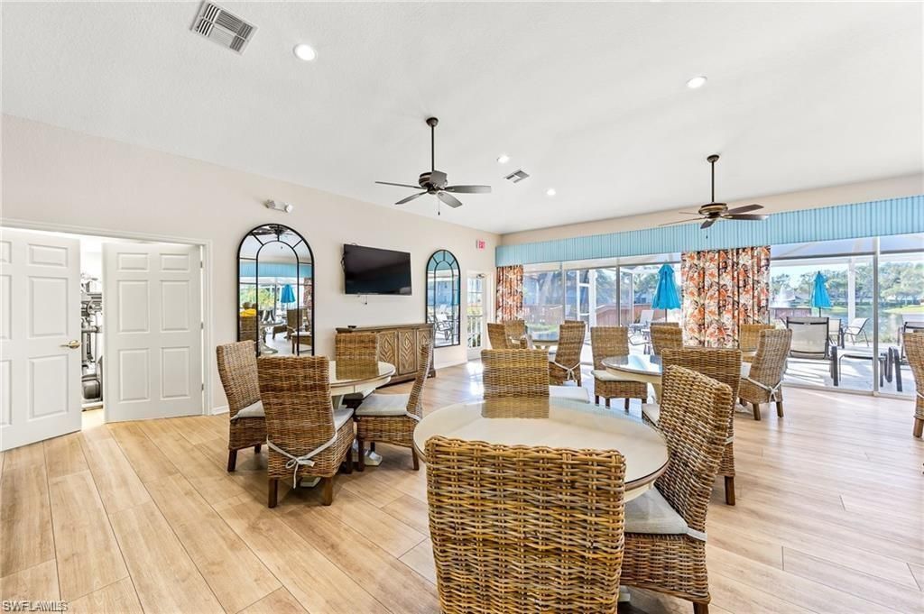 2476 Orchid Bay Dr, Unit W201, Naples, FL 34109 Photo