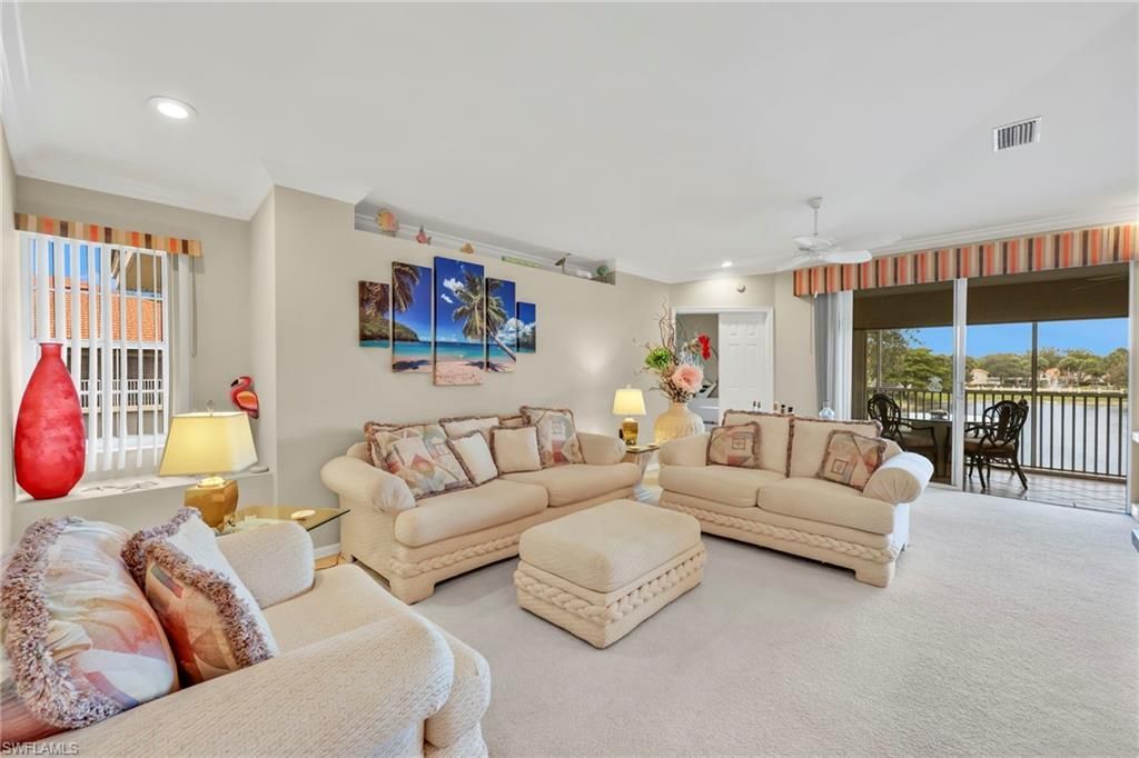 2476 Orchid Bay Dr, Unit W201, Naples, FL 34109 Photo
